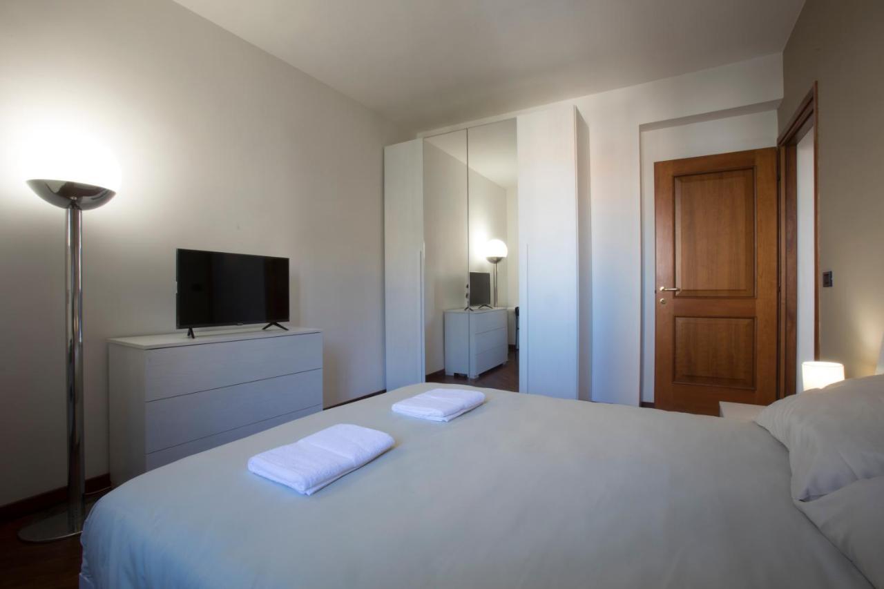 Appartamento Moderno Metro B San Paolo Рим Экстерьер фото